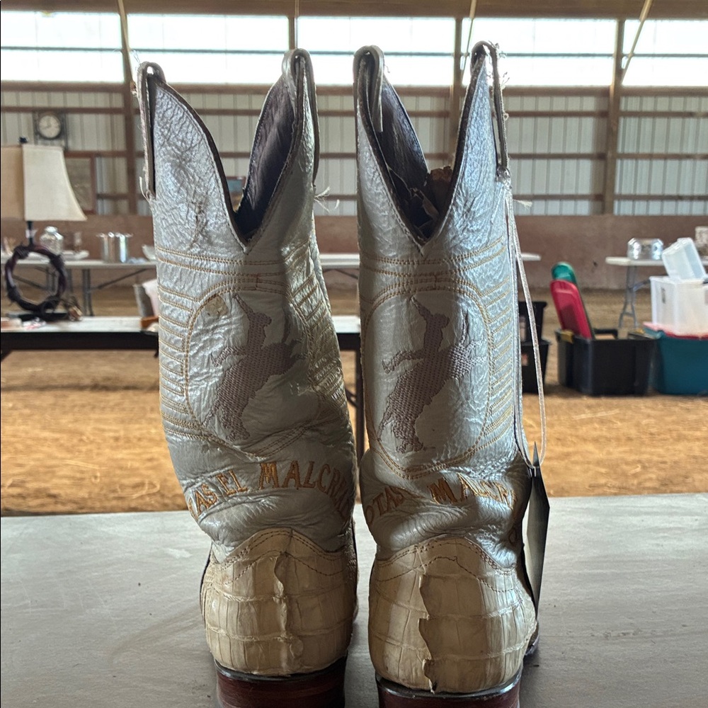 Cream Exotic Leather Men's Western Cowboy Boots - Picture 2 of 6